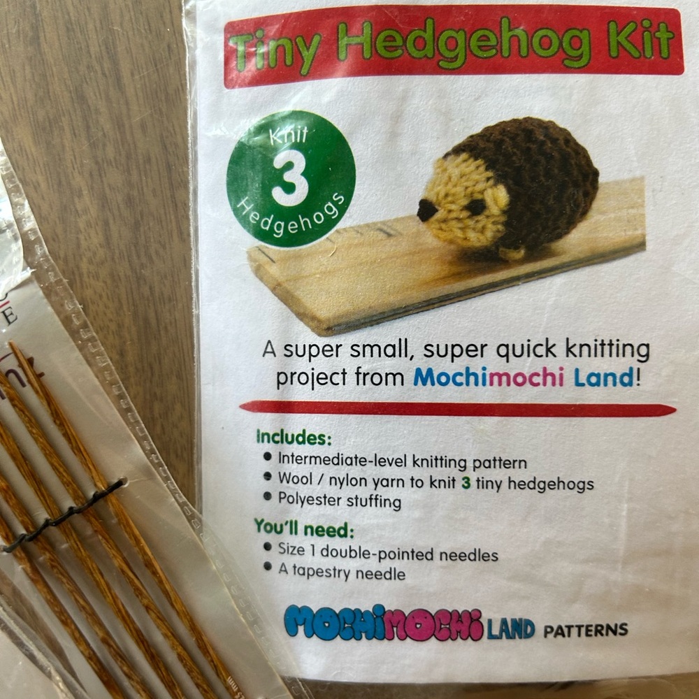 2 Kits Tiny Owl and Hedgehog Knitting Kits with needles
